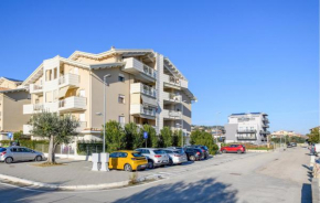 2 Bedroom Beautiful Apartment In Tortoreto Lido